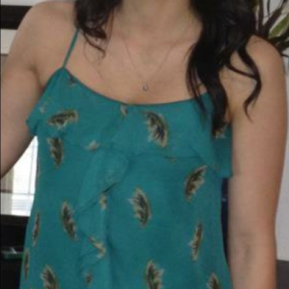 Teal feather tank - Picture 4 of 4